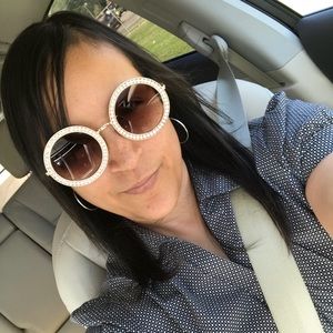 Meet your Posher, Dawn